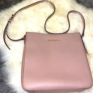 Michael Kors Messenger Bag